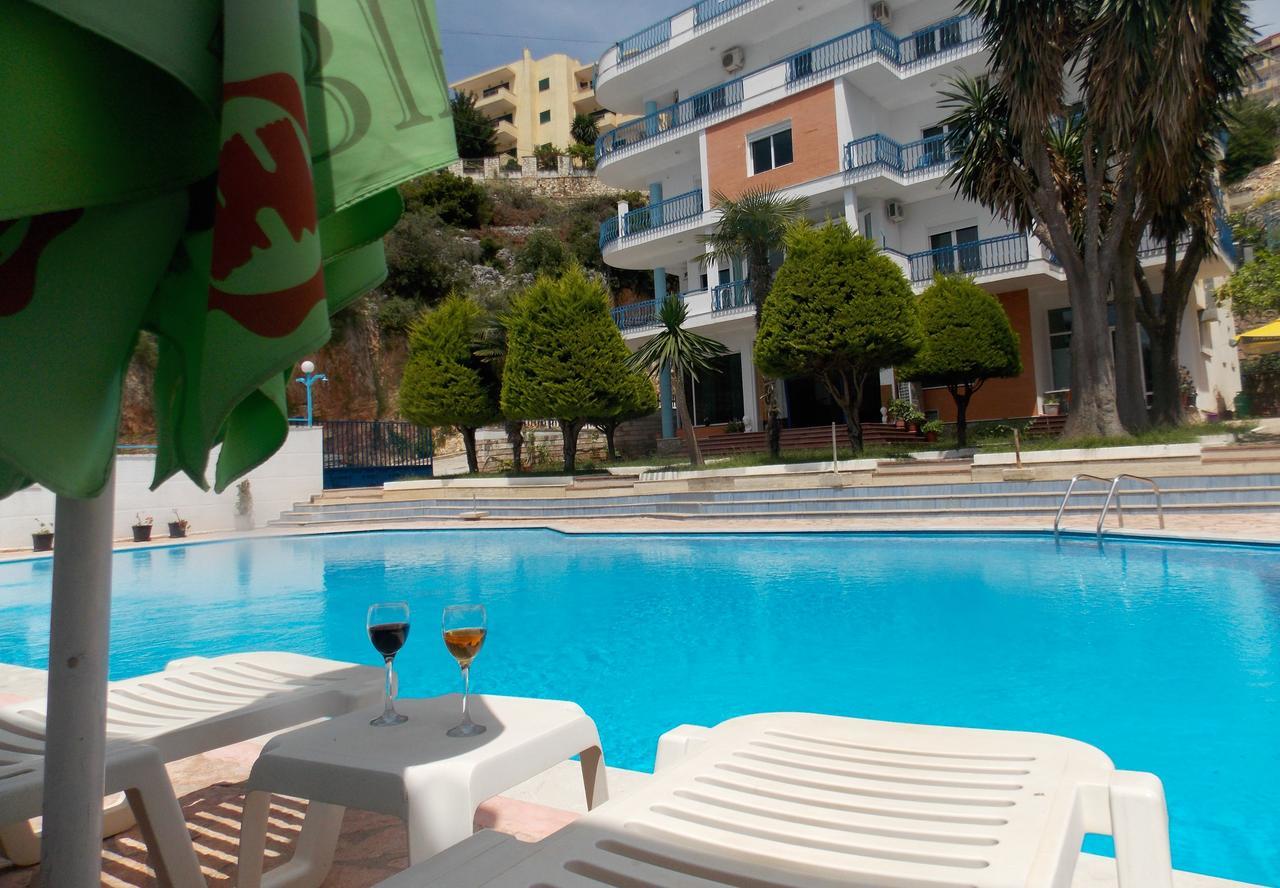 Hotel Dea Sarandë Exteriér fotografie