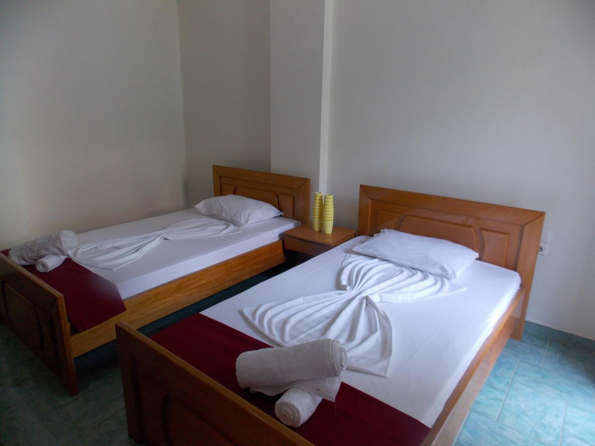 Hotel Dea Sarandë Exteriér fotografie