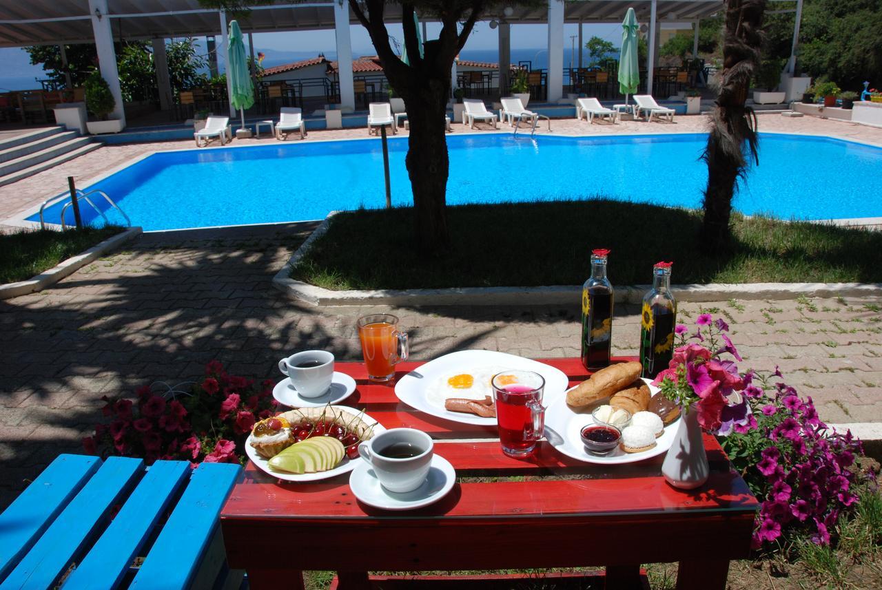 Hotel Dea Sarandë Exteriér fotografie